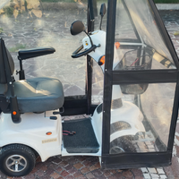 Scooter elettrico per disabili