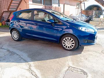 Ford Fiesta 5 porte 1.5 TDCi 75cv