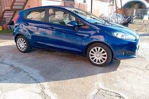 Ford Fiesta 5 porte 1.5 TDCi 75cv