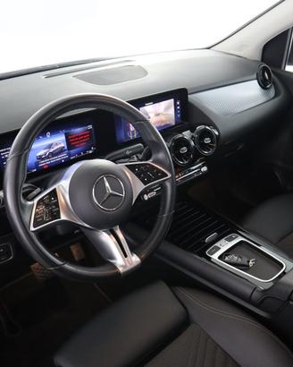 MERCEDES-BENZ CLA sse B B 180 d Automatic Advanc