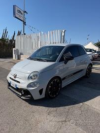 Abarth 595 1.4 Turbo T-Jet 165 CV Turismo