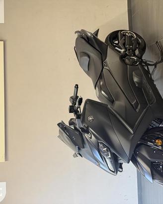Yamaha T Max 560