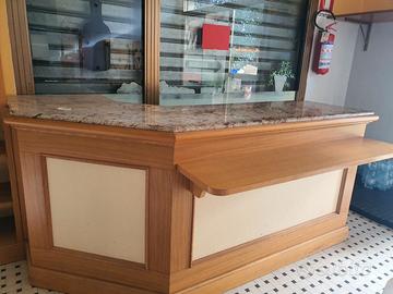 Banco polifunzionale ideale per Bar, ristoranti