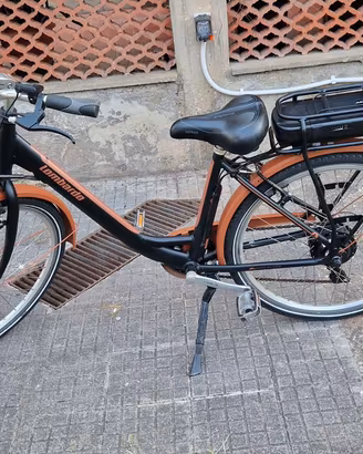 Bicicletta Lombardo Venezia con pedalata assistita
