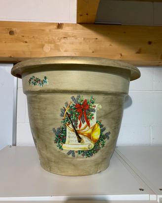 Vaso natalizio decorato per albero di Natale.