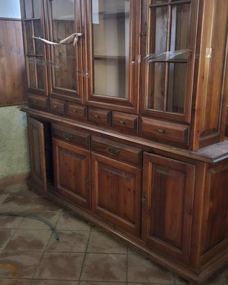Armadio in legno