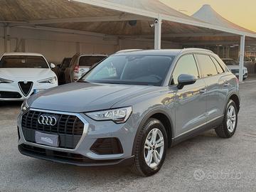 AUDI Q3 35 TDI S tronic Business Advanced FARI FUL