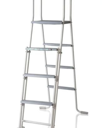 Scaletta per piscina