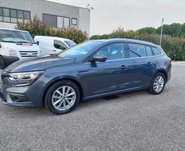 RENAULT Megane Mégane Sporter Blue dCi 115 CV ED