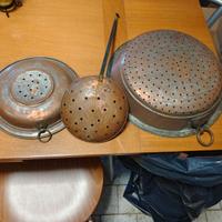 Oggetti antichi da cucina in rame