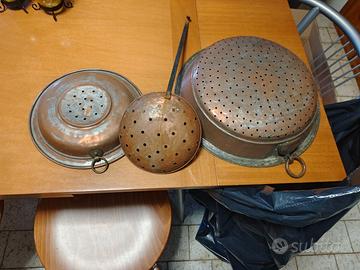 Oggetti antichi da cucina in rame