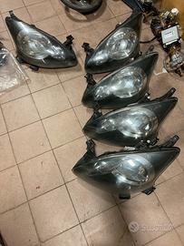 Fanale anteriore dx sx toyota aygo