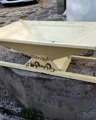 Macchina per mosto vino