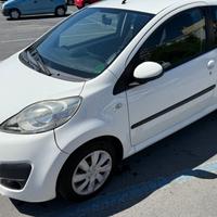 Peugeot 107 1.0 68CV 3p. CAMBIO AUTOMATICO