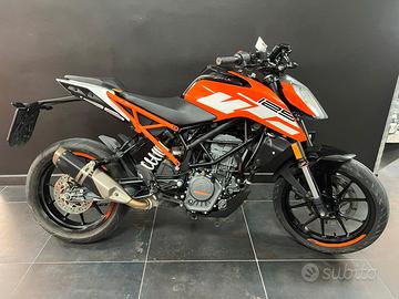 KTM DUKE 125 - ANNO 2017
