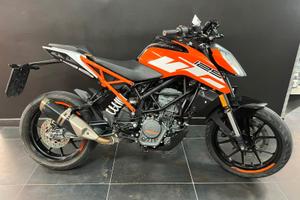 KTM DUKE 125 - ANNO 2017