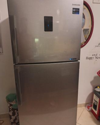 Frigorifero Samsung Digital Inverter RT35FDJADSA