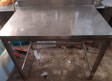 Banco da lavoro in acciaio