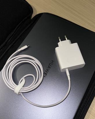 HUAWEI matebook D 14