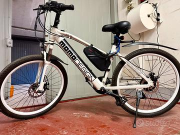Bicicletta assistita MOMO