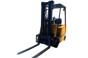 Jungheinrich SJ-4-1000 Elettrico 2000 KG triplex a