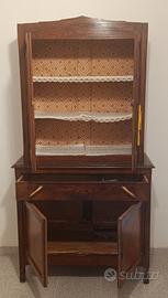 Credenza antica