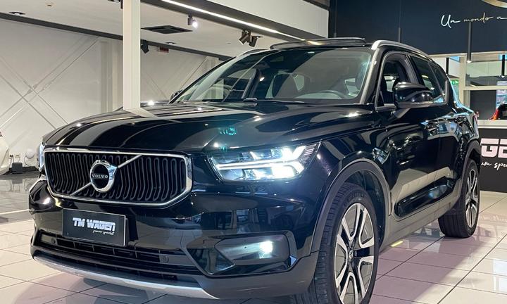 VOLVO XC40 T4 AWD Geartronic Momentum 190cv 2019 4