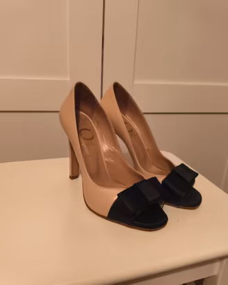 Scarpa spuntata vera pelle