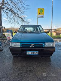 Uno 1990 – Perfetta per collezionisti o neopatenta