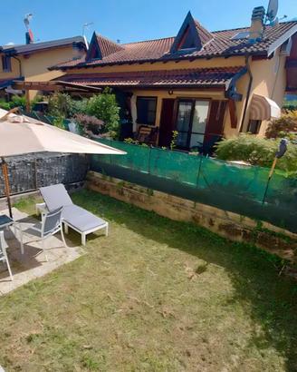 Bilocale Colico con giardino e posto auto 