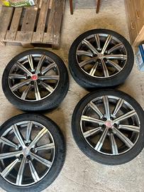 Cerchi da 19 con gomme ford kuga 235/45/19