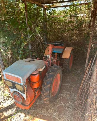Trattore pasquali 946