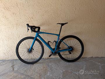 Bici da corsa BMC Roadmachine 01