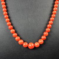 Collana in corallo rosso naturale e oro