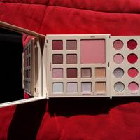 Pupa makeup, Nuovissimo, intatto