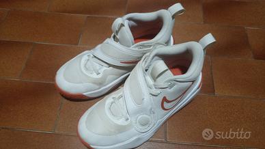 scarpe basket Nike taglia 36,5