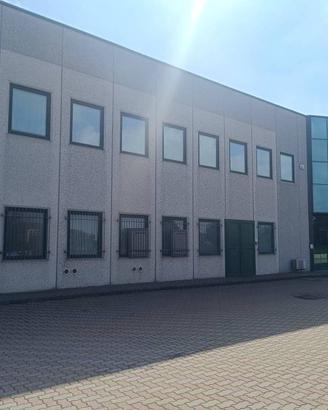 Immobile di 6900 m² a San Mauro Torinese