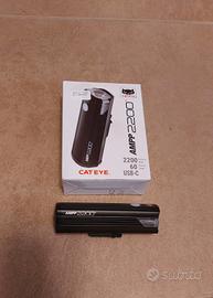 Cateye AMPP 2200 luce alta efficienza