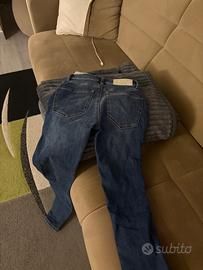 Jeans StradivariusD07  taglia 32