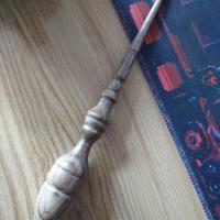 Fuso per filare in noce 