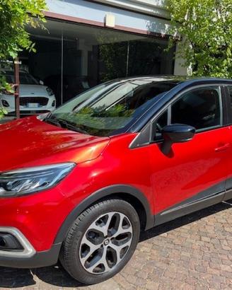RENAULT Captur TCe 90 CV Intens Neopatentati
