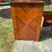 Macchina da cucire a pedale