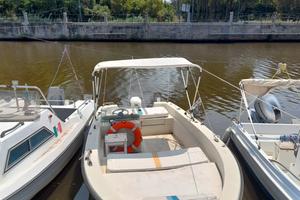 barca auto svuotate motore con trim elettrico