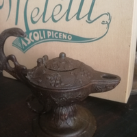 Lampada antica ad olio