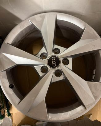 Cerchi originali audi da 18