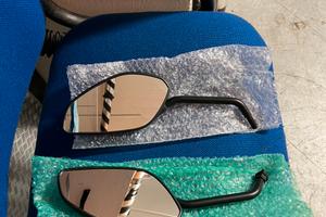 Specchietti e manubrio Ducati Scrambler 800