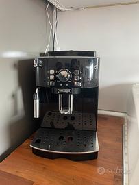 Macchina caffè macina grani