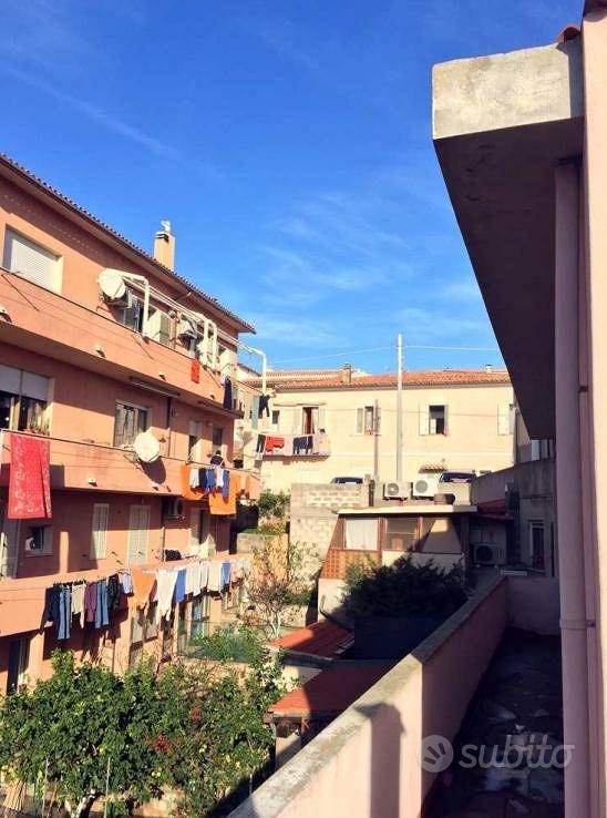 Immobile in asta di 291 m² con più di 5 locali a L - Vista 6