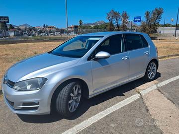 Cerchi originali 17 con gomme Bridgestone golf7 7