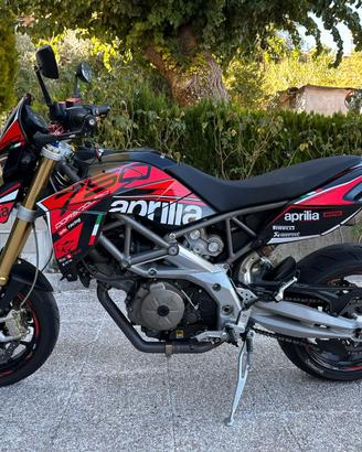 Aprilia Dorsoduro 750